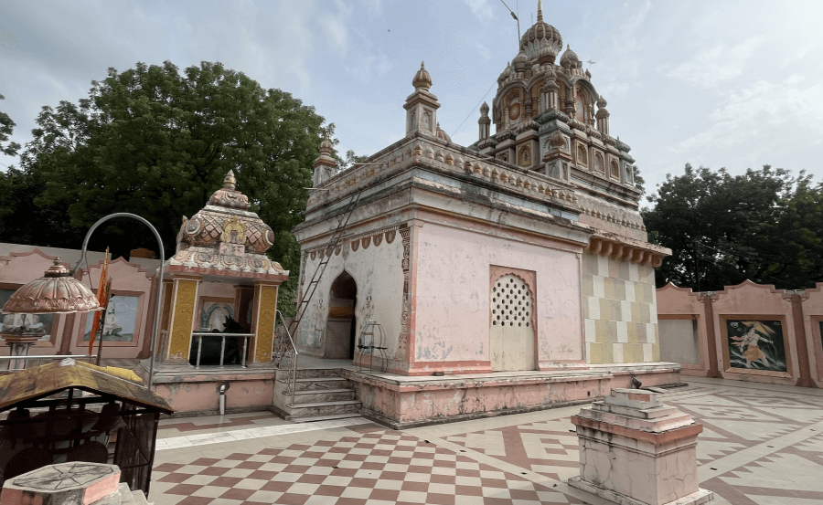 नागेश्वर मंदिर